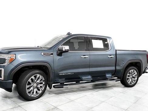 Used 2021 GMC Sierra 1500 Denali w/ Driver Alert Package II AWD/4WD image 4