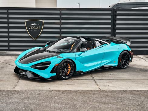 Used 2022 McLaren 765LT RWD image 5
