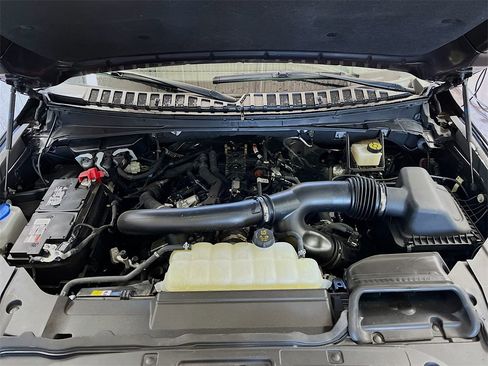 Used 2024 Lincoln Navigator Reserve image 34