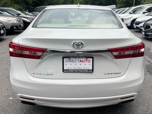 Used 2013 Toyota Avalon Limited FWD image 5