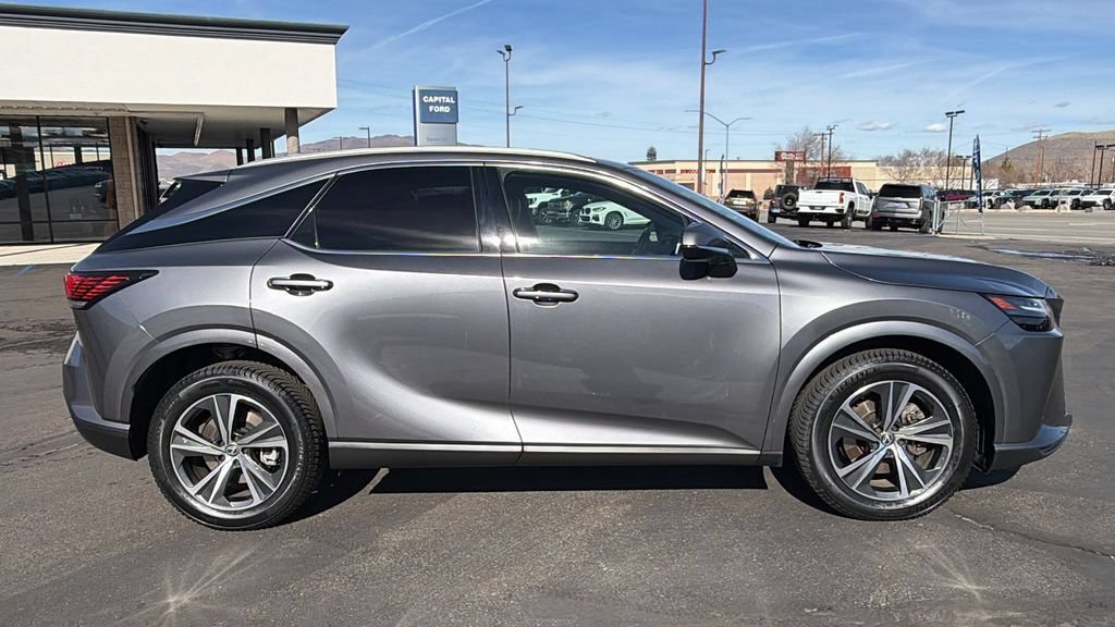 Used 2023 Lexus RX 350 Premium w/ Accessory Package AWD/4WD image 2
