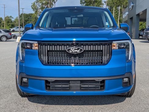 New 2025 Ford Maverick Lobo image 9