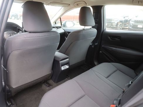 Used 2024 Toyota Corolla LE image 21