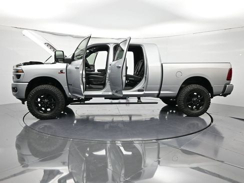 New 2026 RAM 2500 Laramie image 29