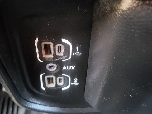 Used 2019 RAM 1500 Tradesman RWD image 34