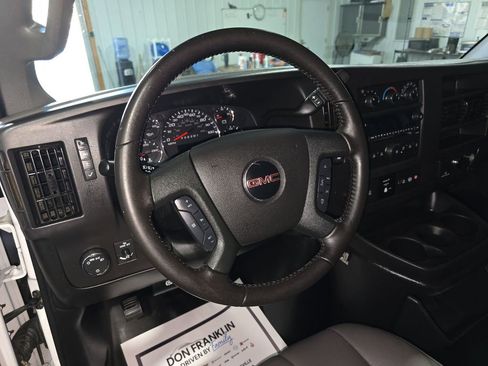 Used 2020 GMC Savana 2500 Extended w/ Communications Package image 18
