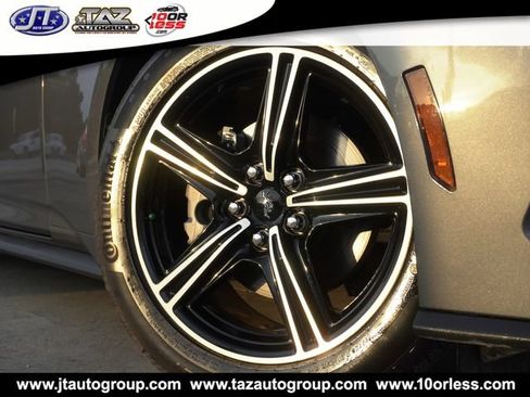 Used 2025 Ford Mustang Coupe RWD image 2