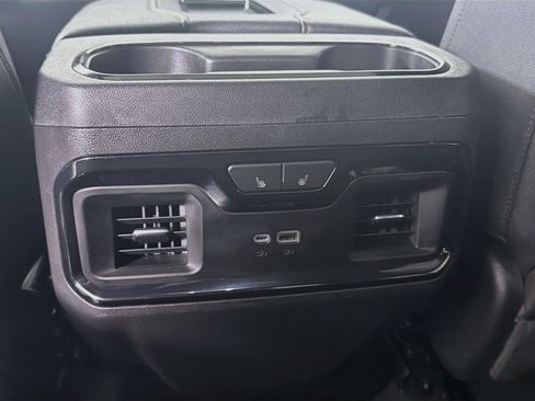 Used 2022 GMC Sierra 1500 AT4 w/ AT4 Premium Package AWD/4WD image 26