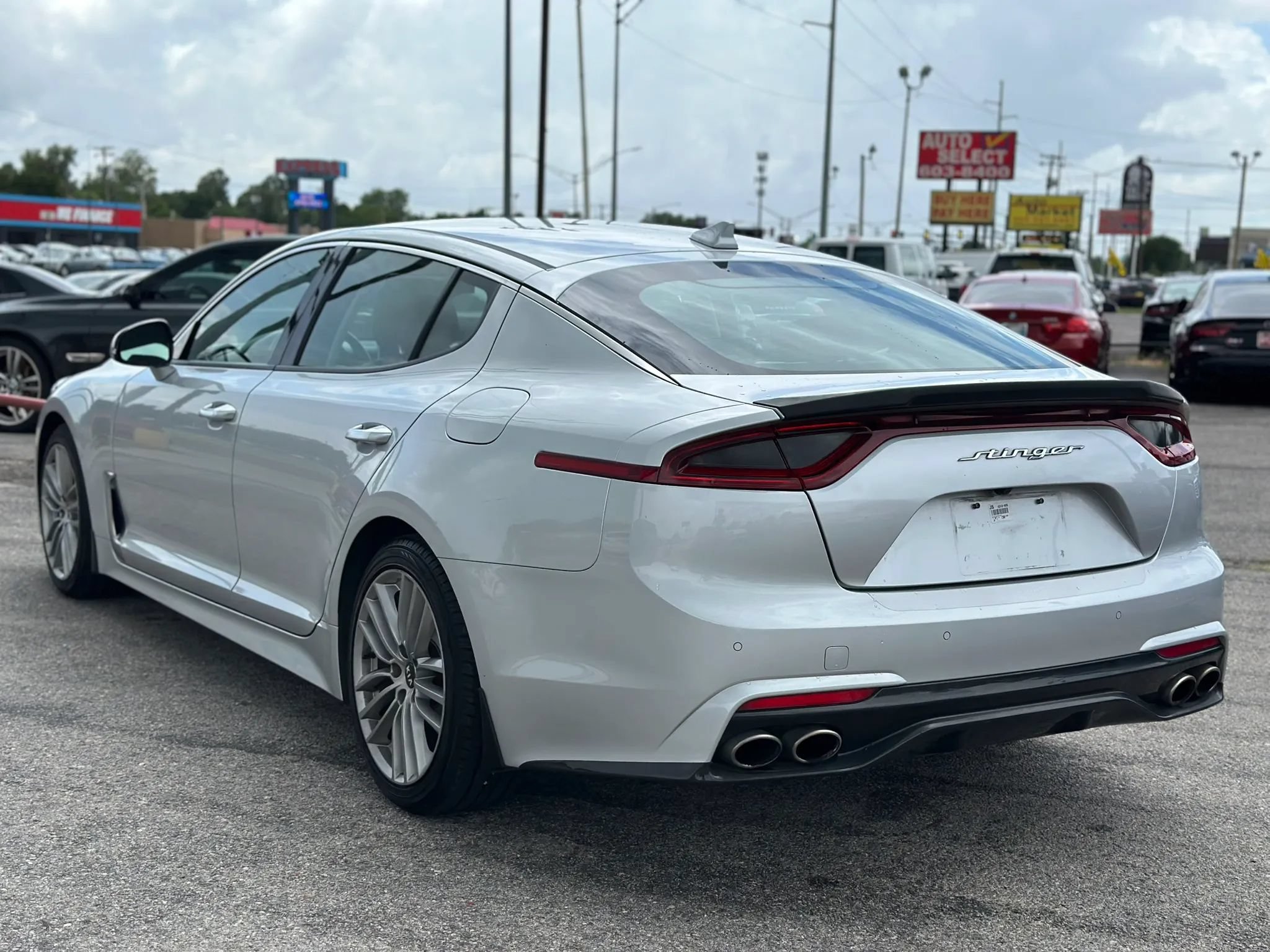 Used 2018 Kia Stinger RWD image 8