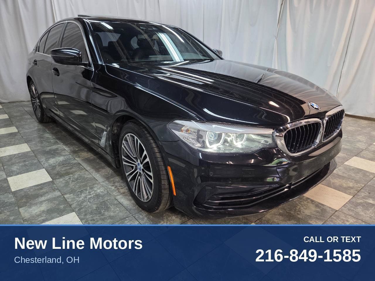 Used 2019 BMW 530e xDrive w/ Convenience Package AWD/4WD image 1