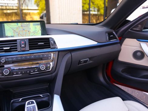 Used 2016 BMW 428i Convertible RWD image 33