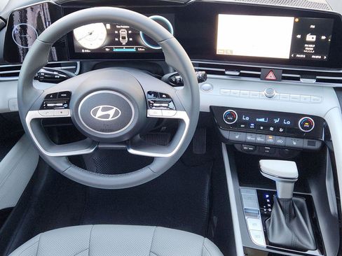 New 2026 Hyundai Elantra Limited image 26