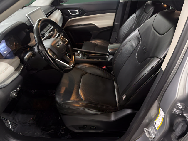 Used 2022 Jeep Compass Limited AWD/4WD image 12
