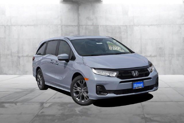 New 2027 Honda Odyssey Touring image 2