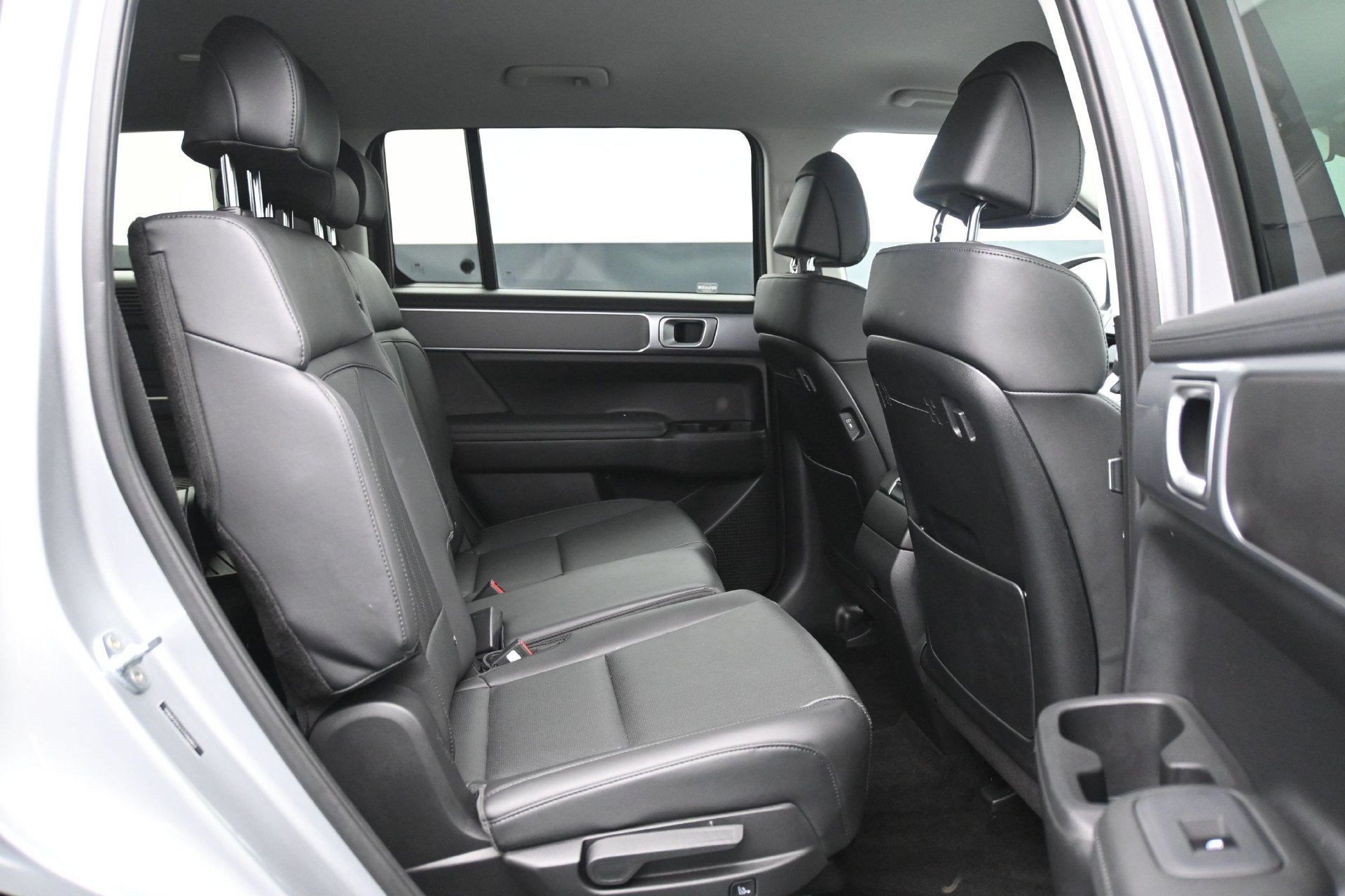 Certified 2026 Hyundai Santa Fe SEL AWD/4WD image 14