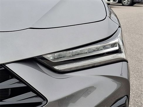 Used 2025 Acura TLX Technology Package image 9