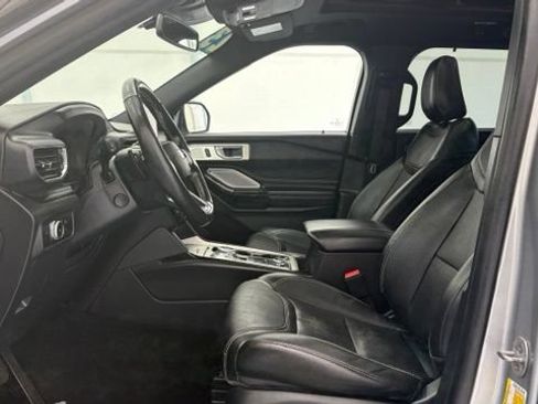 Used 2023 Ford Explorer ST AWD/4WD image 15