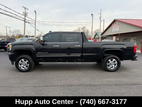 Used 2015 GMC Sierra 3500 Denali w/ Duramax Plus Package AWD/4WD image 24