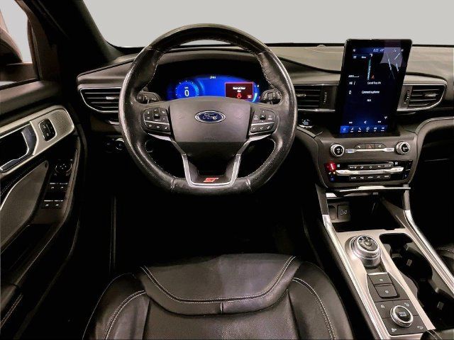 Used 2020 Ford Explorer ST w/ ST Street Pack AWD/4WD image 5