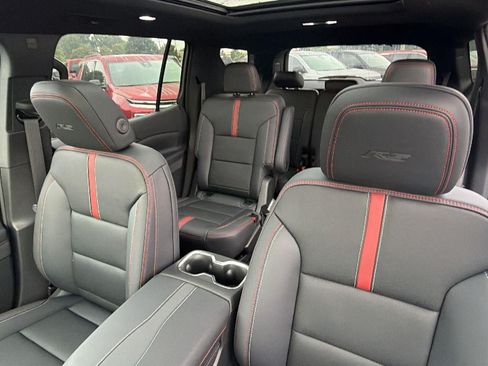 New 2026 Chevrolet Traverse RS AWD/4WD image 19