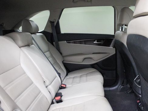 Used 2017 Kia Sorento EX w/ EX V6 Premium Package FWD image 27