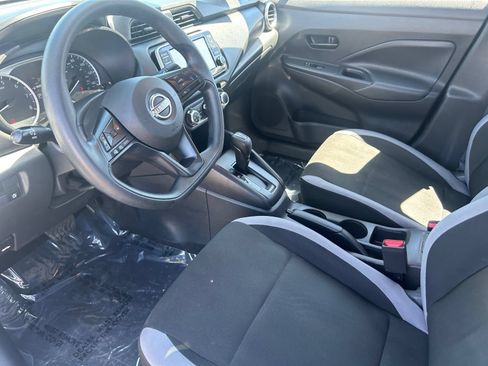 Used 2025 Nissan Versa S w/ Trunk Package FWD image 19