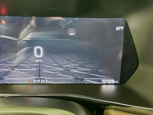 Used 2024 GMC Canyon Denali w/ LPO, Denali Black Edition image 12