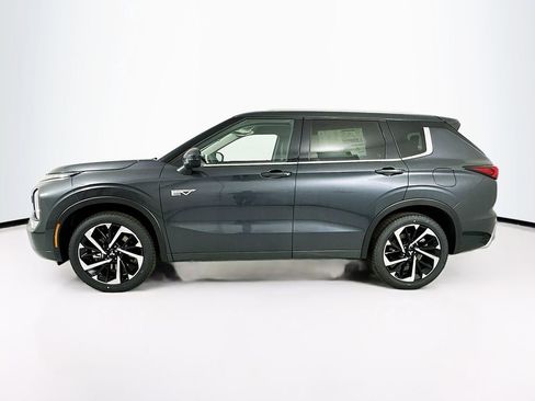 Used 2024 Mitsubishi Outlander SEL image 4