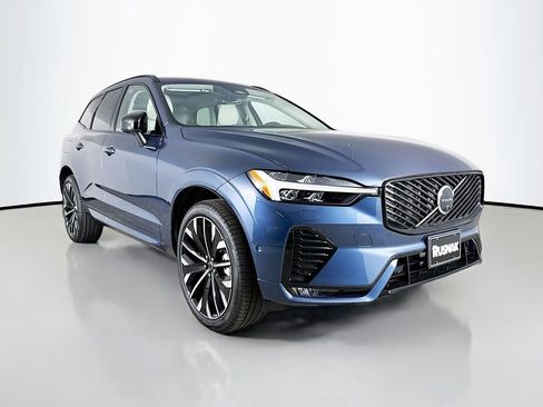 New 2026 Volvo XC60 B5 Ultra w/ Climate Package PRO image 1