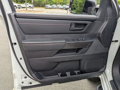 Used 2022 Toyota Tundra TRD Pro AWD/4WD image 15