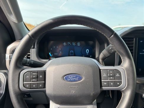 Used 2024 Ford F150 XLT image 14