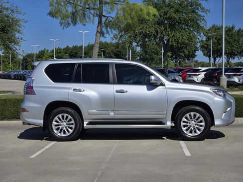 Used 2017 Lexus GX 460 Premium AWD/4WD image 6