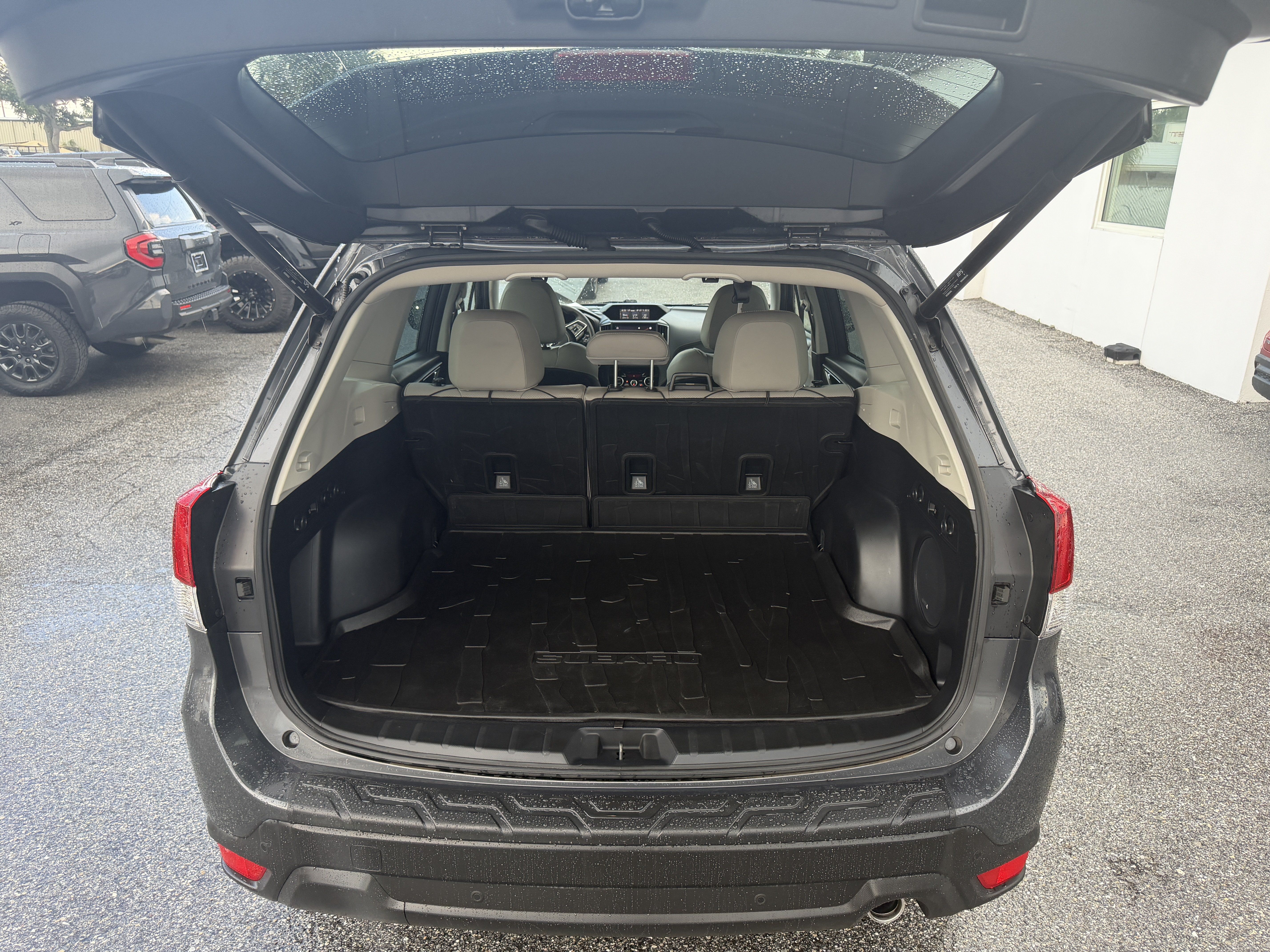 Used 2022 Subaru Forester Limited w/ Popular Package #3 AWD/4WD image 12