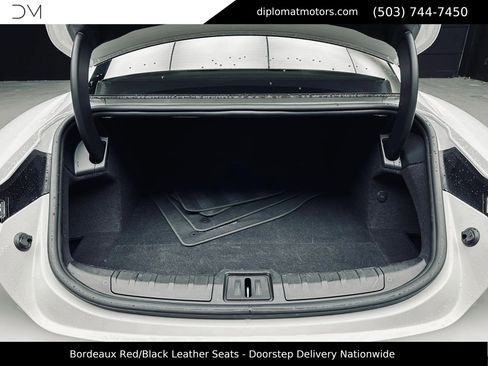 Used 2022 Porsche Taycan image 44