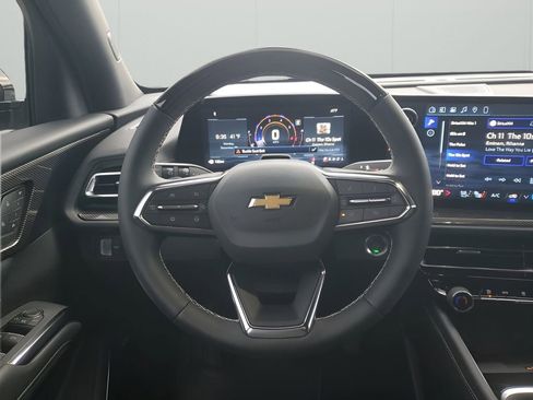 Used 2026 Chevrolet Traverse High Country image 24