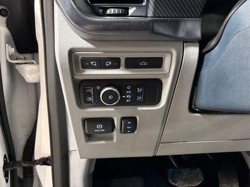 Used 2021 Ford F150 Limited AWD/4WD image 40