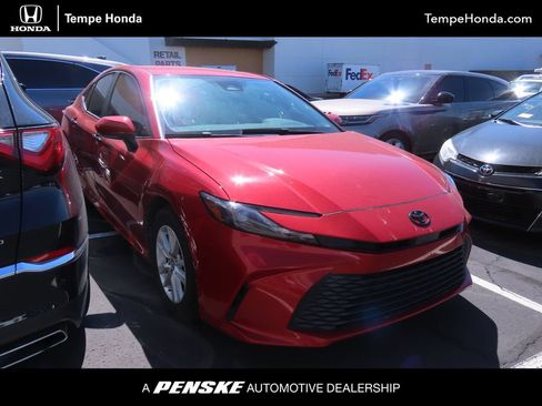 Used 2025 Toyota Camry LE FWD image 1