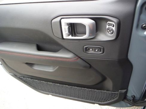 New 2026 Jeep Wrangler Unlimited Rubicon 392 w/ Quick Order Package 27X Moab AWD/4WD image 27
