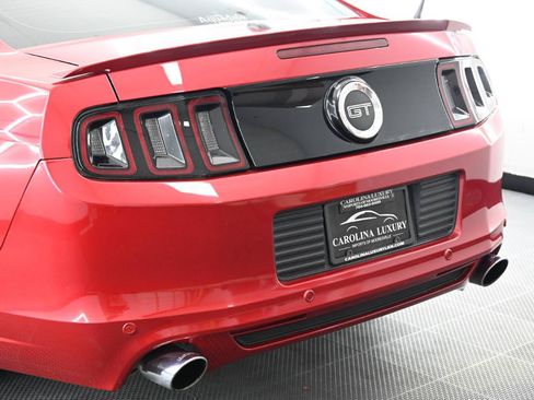 Used 2013 Ford Mustang GT Premium w/ Brembo Brake Pkg RWD image 10