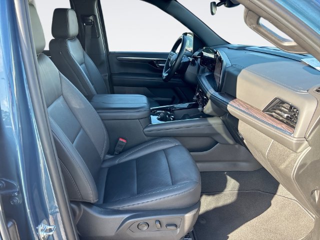 Used 2025 Chevrolet Tahoe LT RWD image 26