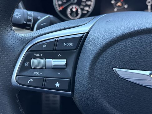 Used 2023 Genesis G70 2.0T w/ Sport Prestige Package image 21