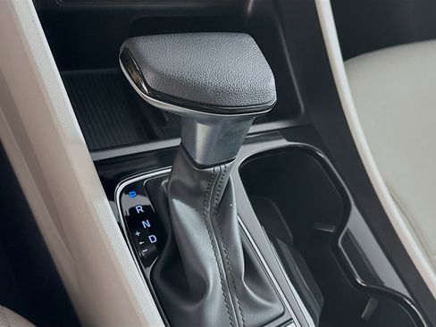 Used 2025 Hyundai Tucson SEL FWD image 24