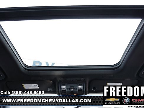 New 2025 GMC Yukon XL Denali w/ Denali Reserve Package image 37