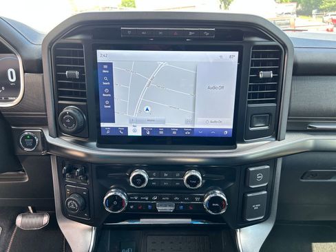 Used 2023 Ford F150 Platinum w/ Equipment Group 701A High image 18