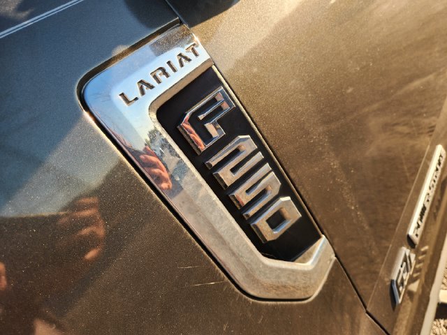 Used 2019 Ford F250 Lariat w/ Lariat Value Package AWD/4WD image 7