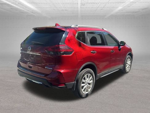 Used 2018 Nissan Rogue SV AWD/4WD image 5