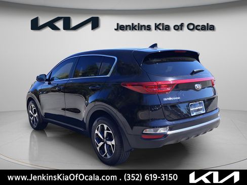 Certified 2021 Kia Sportage LX w/ LX Fwd Popular Package image 8