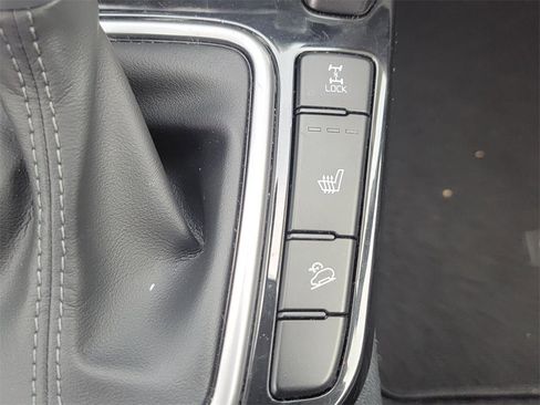 Used 2024 Kia Seltos EX image 28