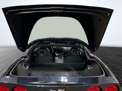 Used 2013 Chevrolet Corvette Coupe w/ 3LT Preferred Equipment Group image 5