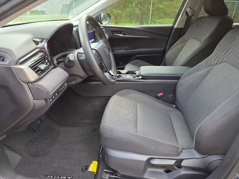Used 2026 Toyota Camry LE FWD image 24